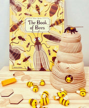 Colmena de abejas de madera natural