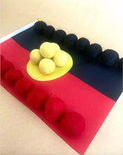 Boules de feutre à thème aborigène