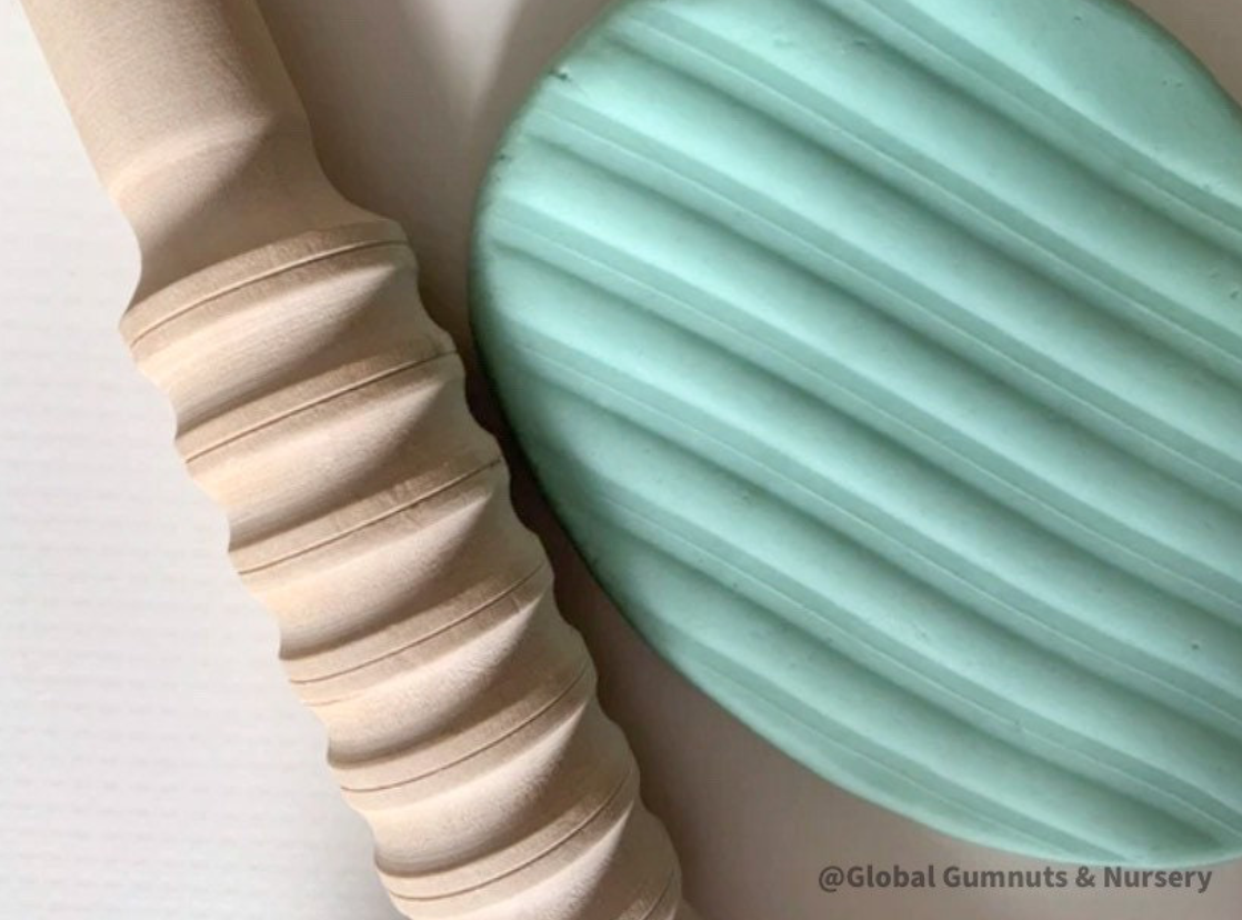 Rouleau à pâtisserie en bois uni et à motifs naturels