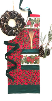 Christmas Aprons – Chef Edition: Festive aprons for kitchen or daycare use during holidays.