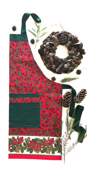 Christmas Aprons – Chef Edition: Festive aprons for kitchen or daycare use during holidays.