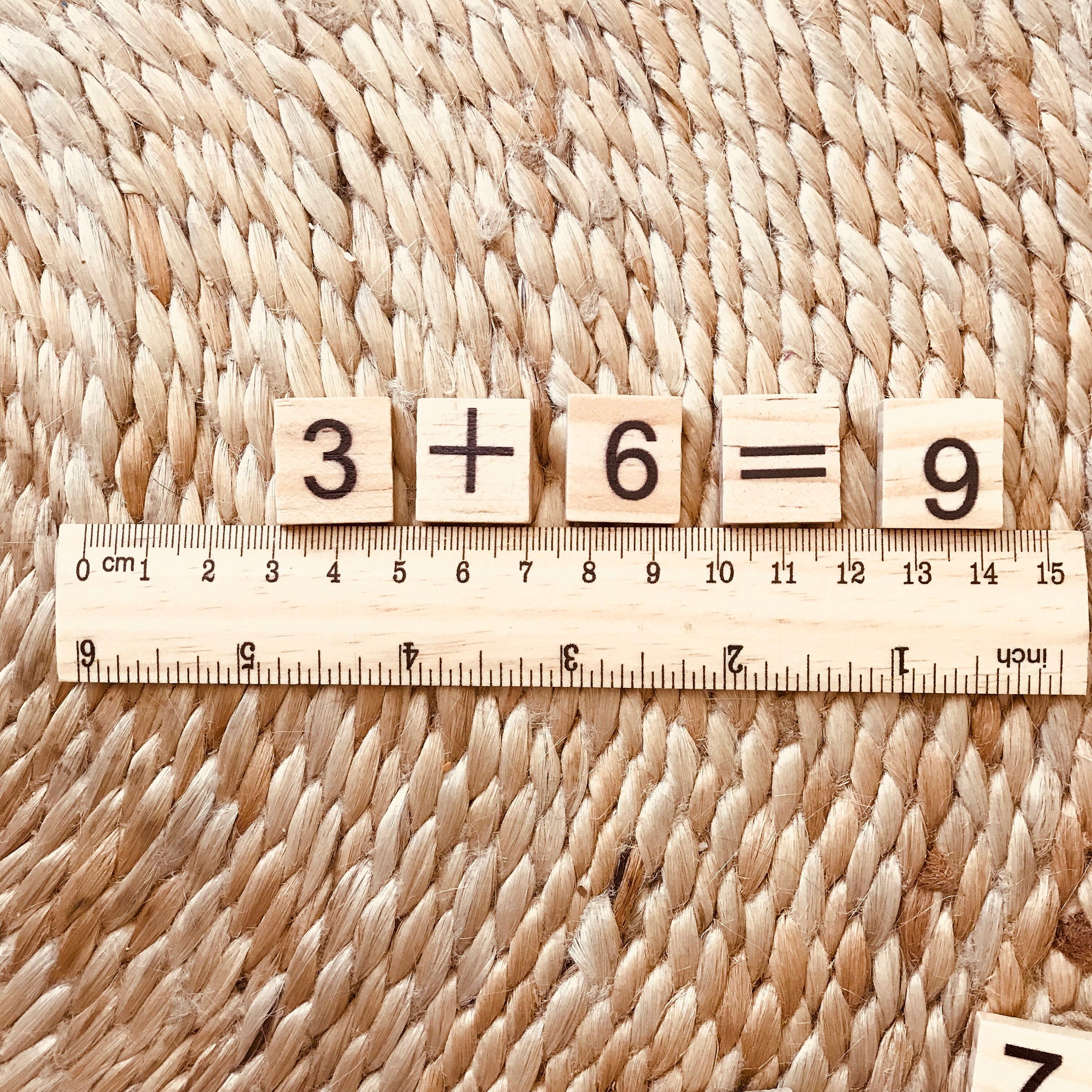 Wooden Number Tiles – 100 Pieces: Educational tool with 100 wooden number tiles, great for counting, math games, and early learning activities.