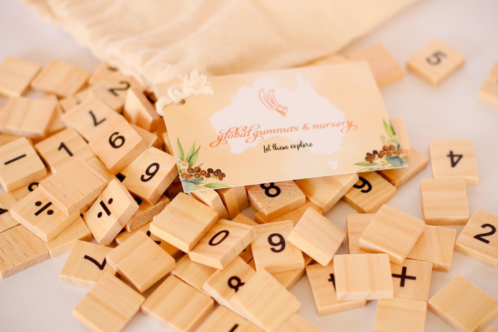 Wooden Number Tiles – 100 Pieces: Educational tool with 100 wooden number tiles, great for counting, math games, and early learning activities.