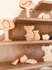 Wooden Koala & Gumnut Puzzle Set: 13-piece wooden puzzle featuring an Australian koala and gumnut design, perfect for children.