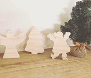 Handmade Wooden Angel: Wooden angel with movable wings, ideal for decor or gifts.