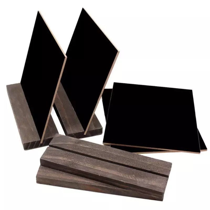 Mini chalkboard and wooden stand (13x15cm), perfect for notes, messages, or creative play.