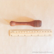 Oval Honey Spoon: 12cm-long spoon designed for creating patterns.
