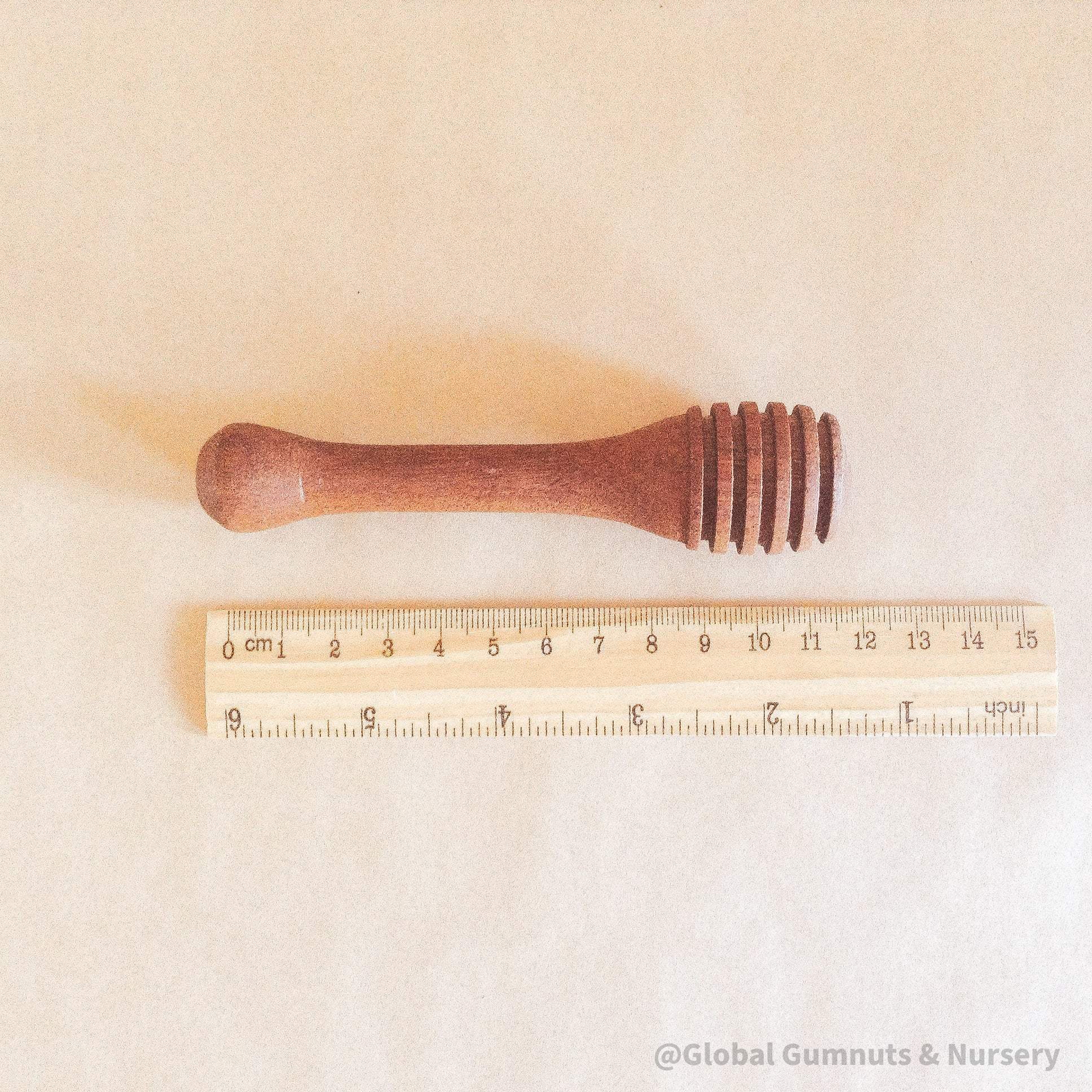 Oval Honey Spoon: 12cm-long spoon designed for creating patterns.