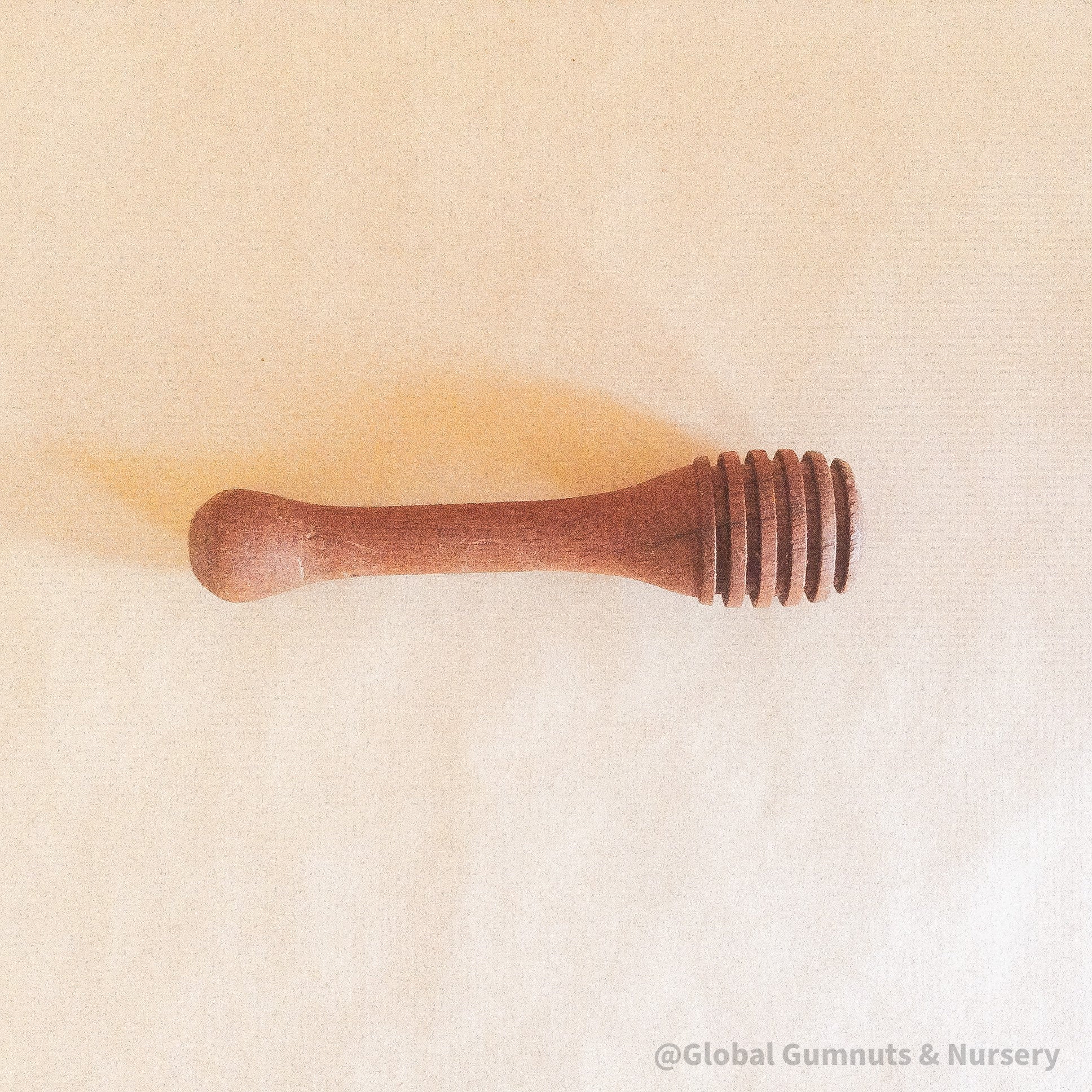 Oval Honey Spoon: 12cm-long spoon designed for creating patterns.