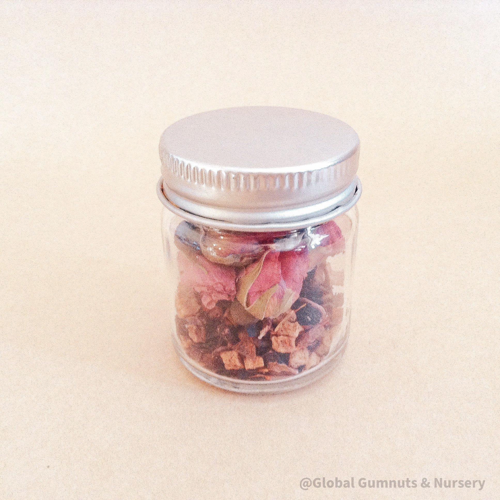 Dried Rose Buds Collection: Dried rose buds for crafts and decorative use.