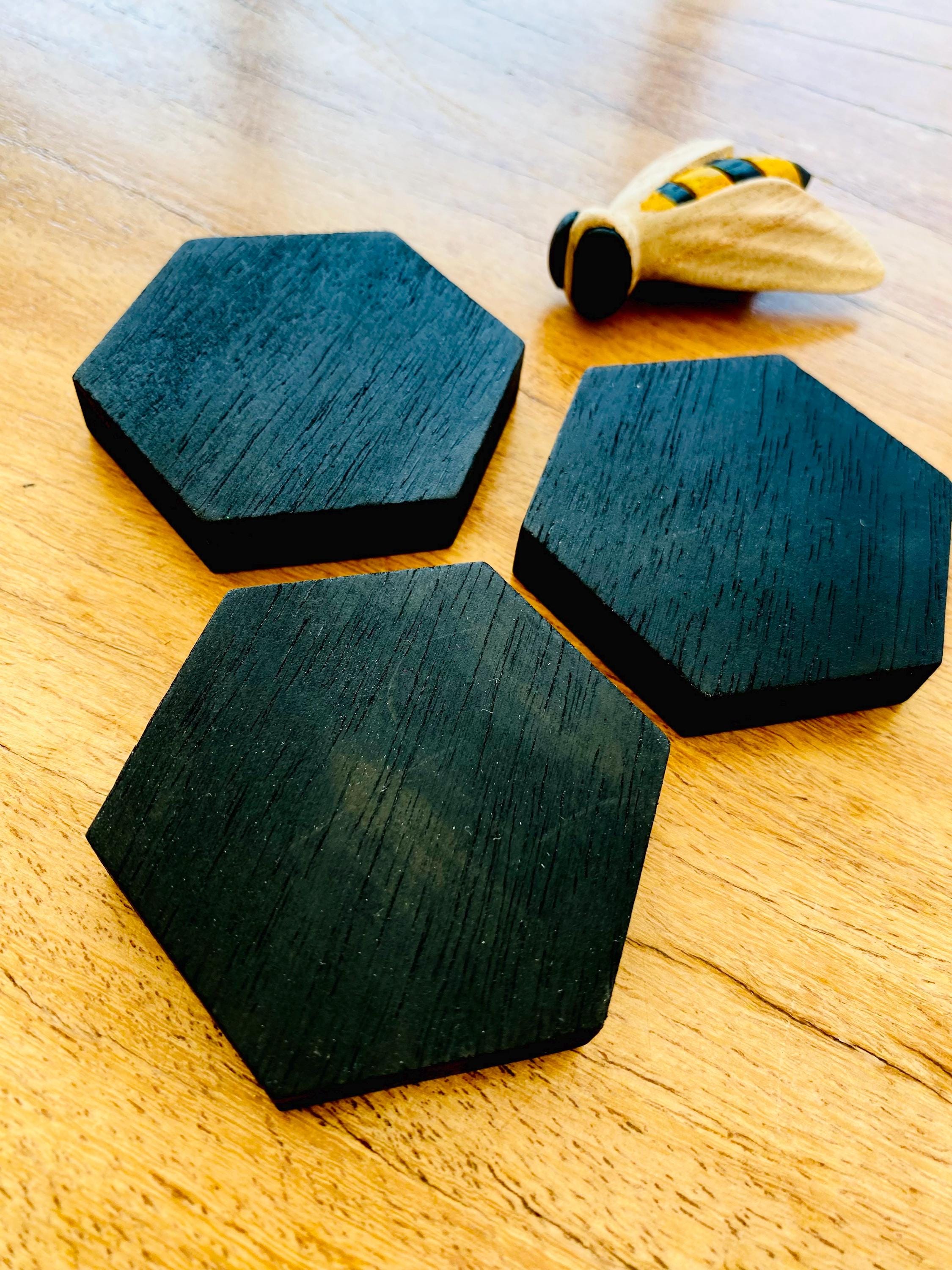 Hand-painted bee set, available in 4, 5, or 9 pieces. Perfect for creative play, crafts, or unique decor.
