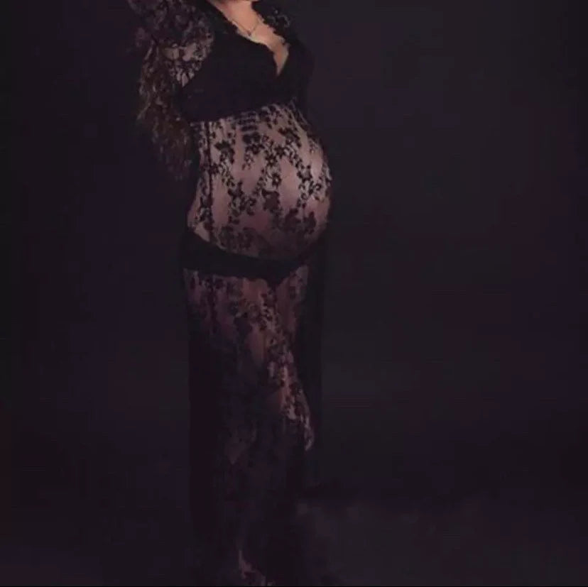 Impresionante vestido de maternidad de encaje blanco - Estilo sesión fotográfica