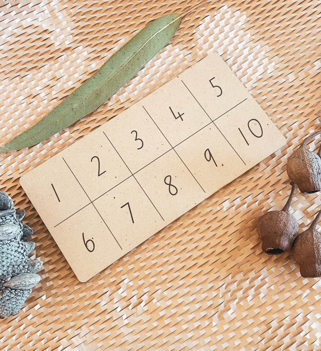 Tableau TENS numéroté en bois