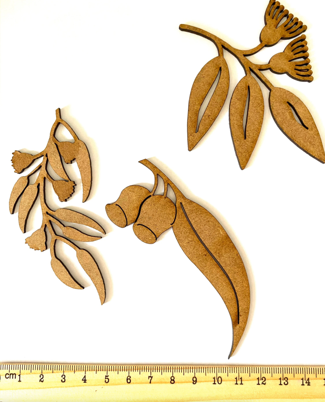 Feuille de gomme individuelle | Feuille laser | Embellissements laser de gomme à fleurs et de branches