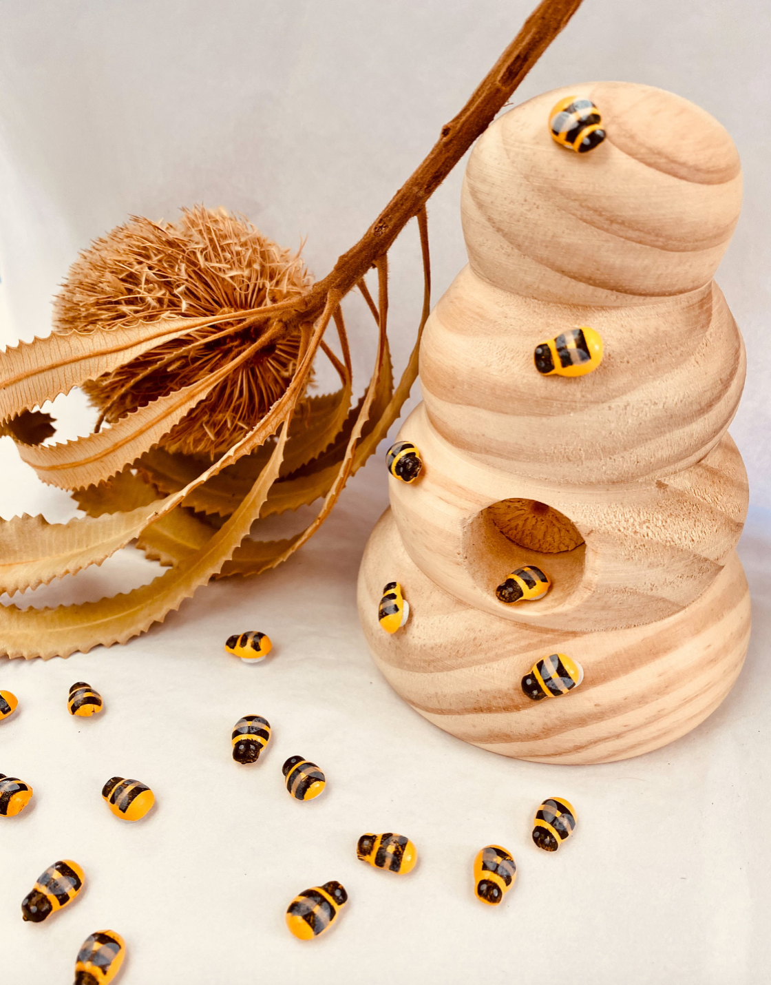 Wooden Mini Bees (Small)