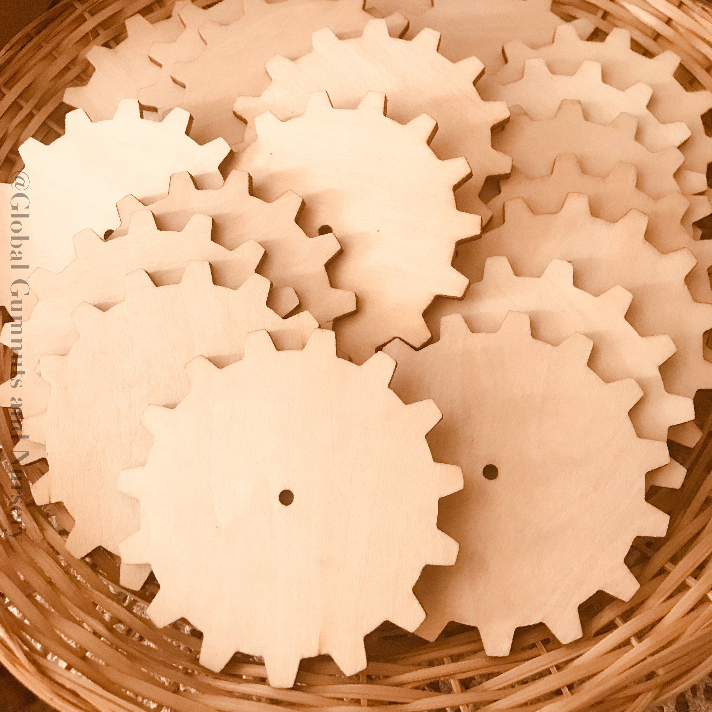 wooden cog tiles: 7.5cm wooden gear-shaped discs for creative projects.