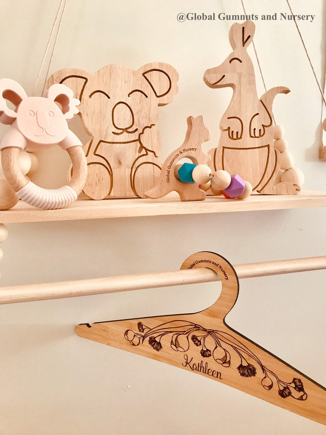 Kangaroo shelfie decor piece, handcrafted with an Australian animal theme.
