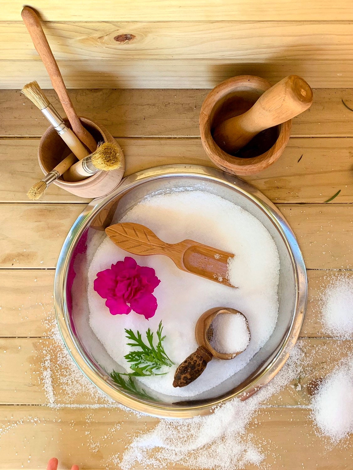 Natural Paint Brushes – Set of 3: Eco-friendly brushes for classroom art projects and crafts.