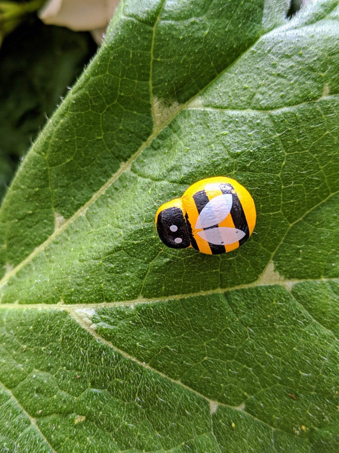 Mini Wooden Bees: Small wooden bee figurines for creative play.