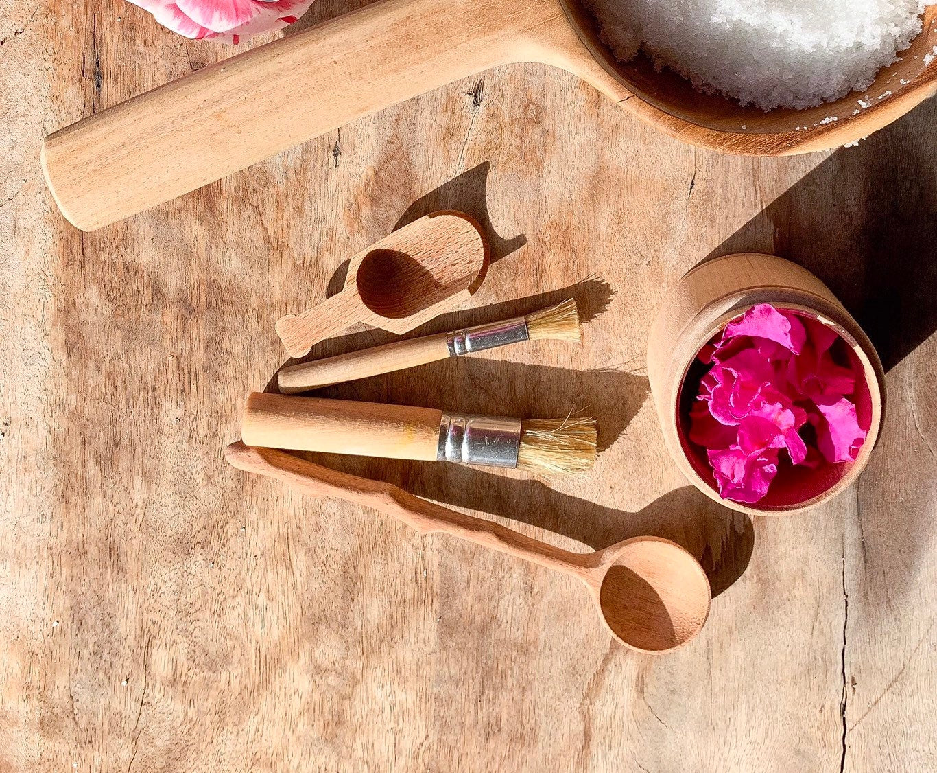 Natural Paint Brushes – Set of 3: Eco-friendly brushes for classroom art projects and crafts.