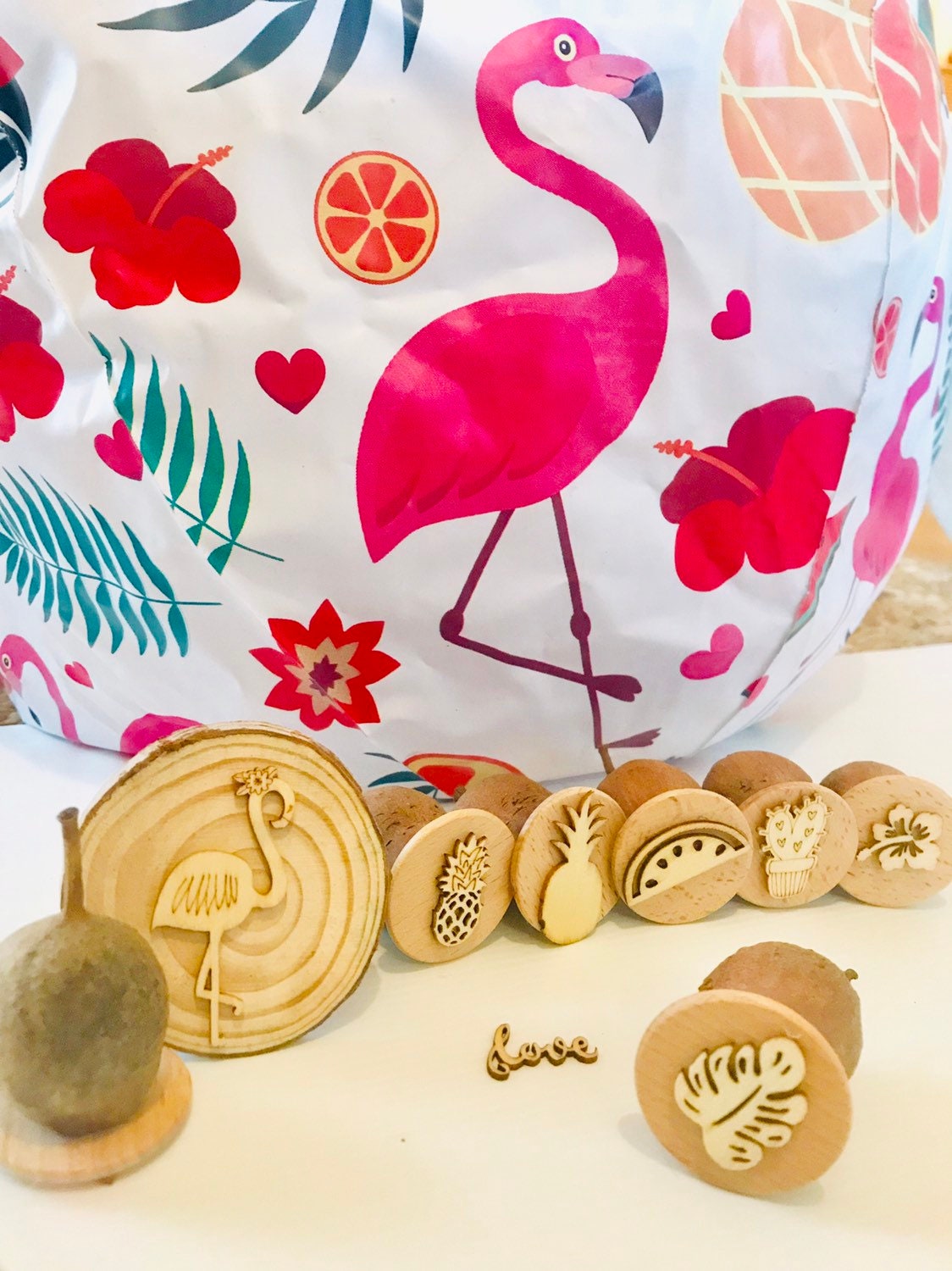 Flamingo Fun Stamp Set: 7-piece nature-inspired stamp set with a flamingo theme.
