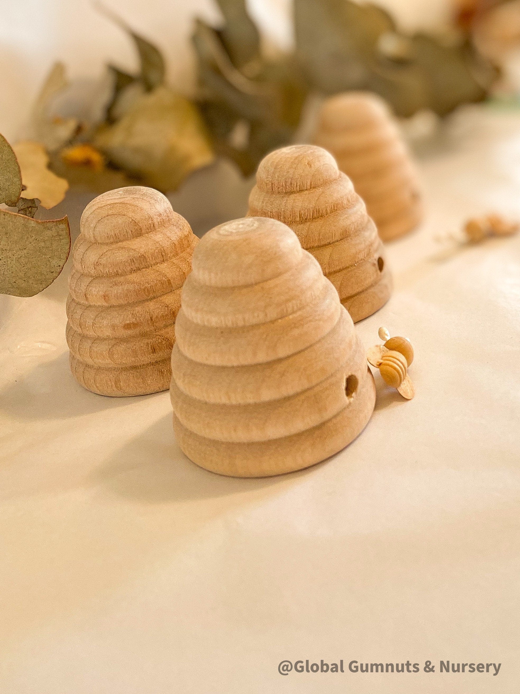 Mini Wooden Beehive: Small wooden beehive decoration, perfect for a natural display, no hole for hanging.