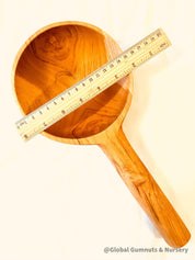 Water scoop, massive 14cm wide for fun water activities.