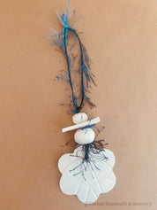 Oil Diffuser: Stylish essential oil diffuser for relaxation and aromatherapy.