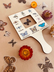 Kids View Finder: Double-sided garden critters and insect viewfinder, ideal for children to explore and inspect nature through magnified images.