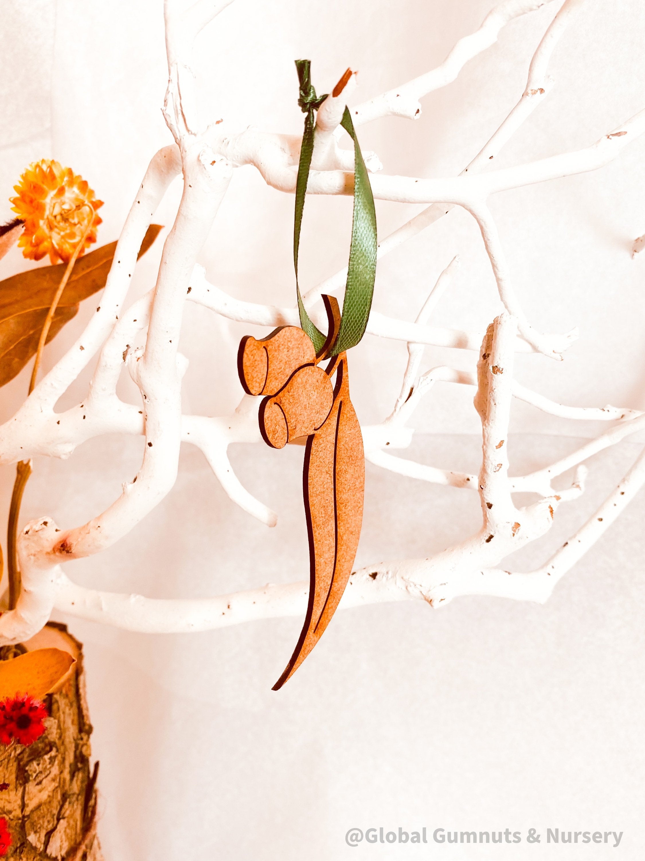 Gum leaves Ornament: Australian gumleaf ornament for Christmas decor.