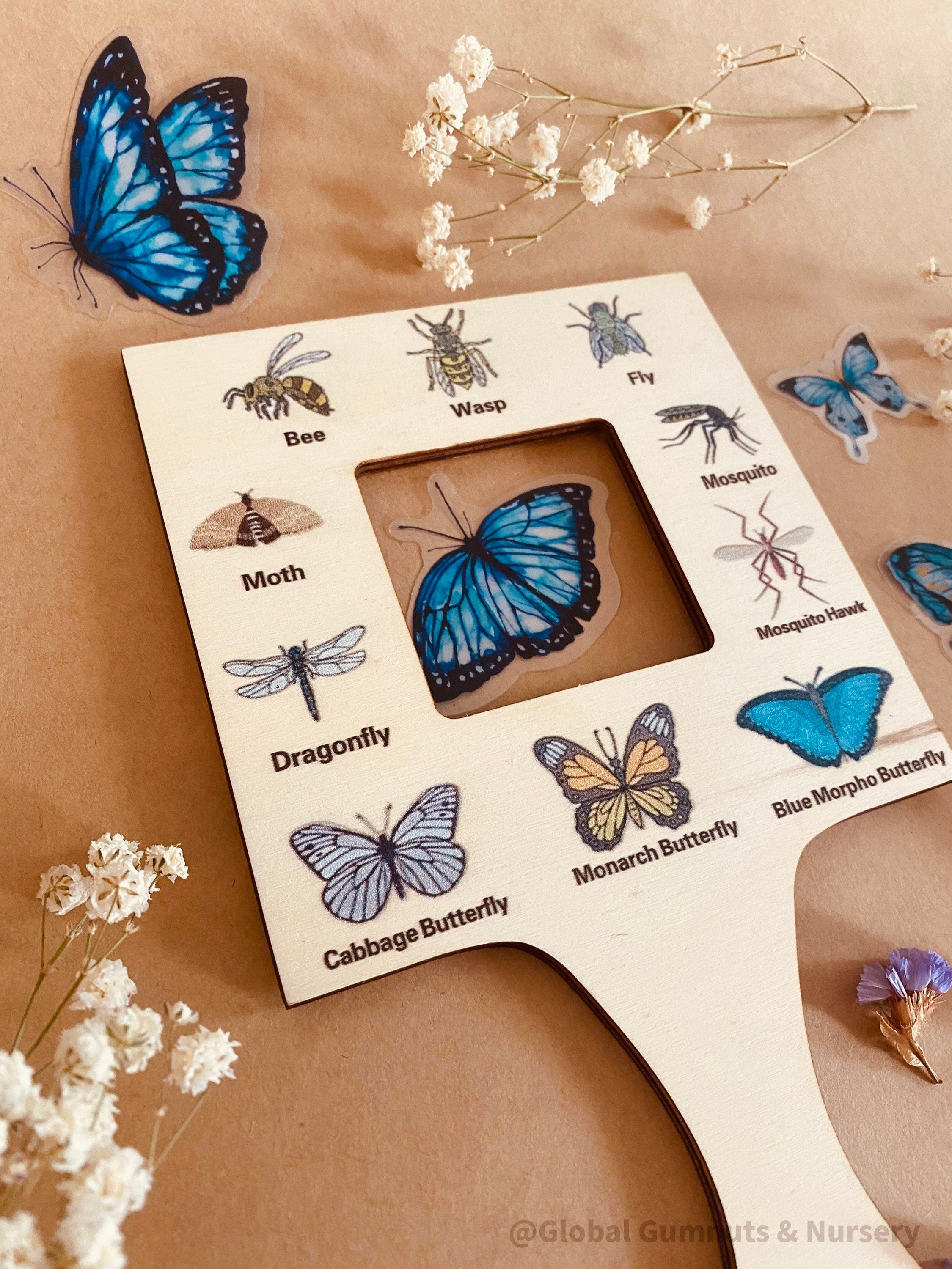 kids view finder: double-sided garden critters and insect viewfinder, ideal for children to explore and inspect nature through magnified images.
