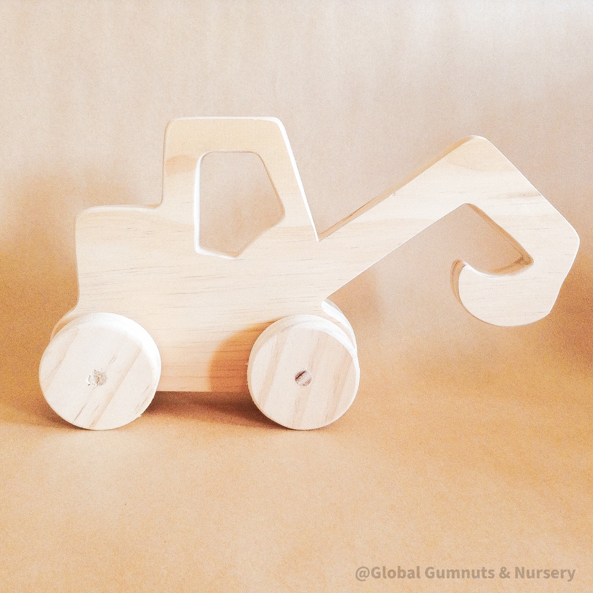 Digger Push Pull Toy – Handmade Wood Truck: Wooden digger toy, ideal for pretend play, vehicle-themed fun, or gifts.