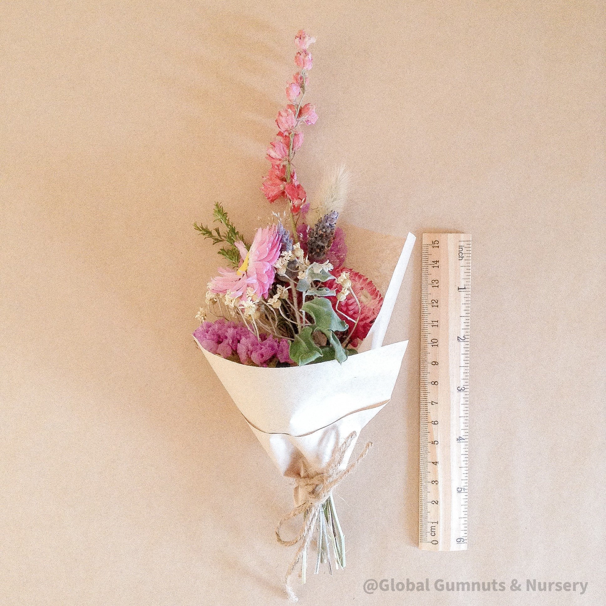 Dried Flower Posies: Organic dried flowers for craft or decorative purposes.