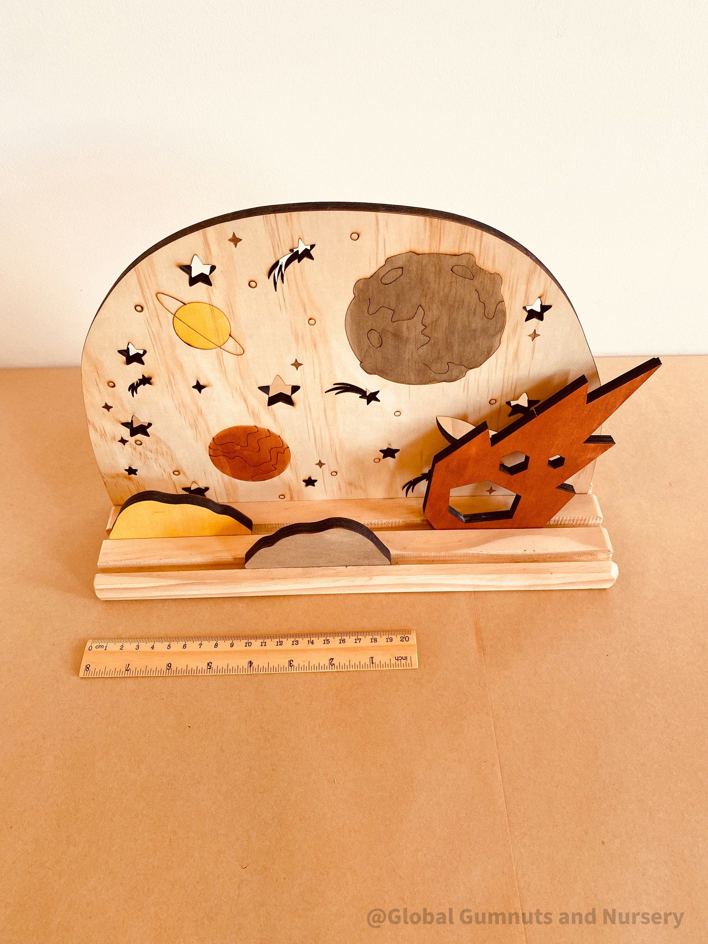 Space Story Stage: Space adventure play set with planets and stars.