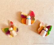 Wool felt butterflies, perfect for play, autumn crafts, or as pocket fairy friends with a wooden body.
