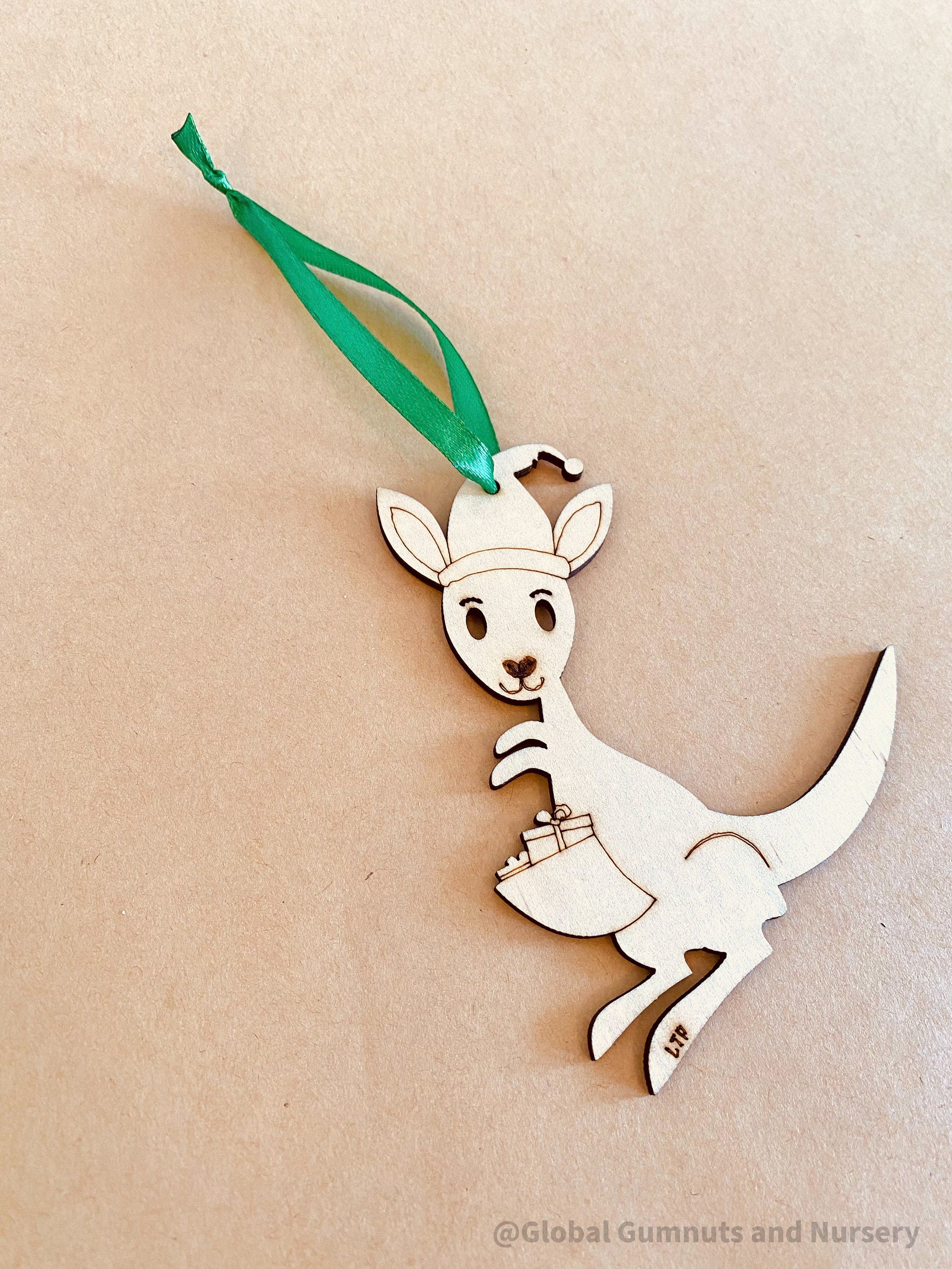 Australian animal Christmas ornaments, available as a set of 3 or individually. Handcrafted for a festive touch.