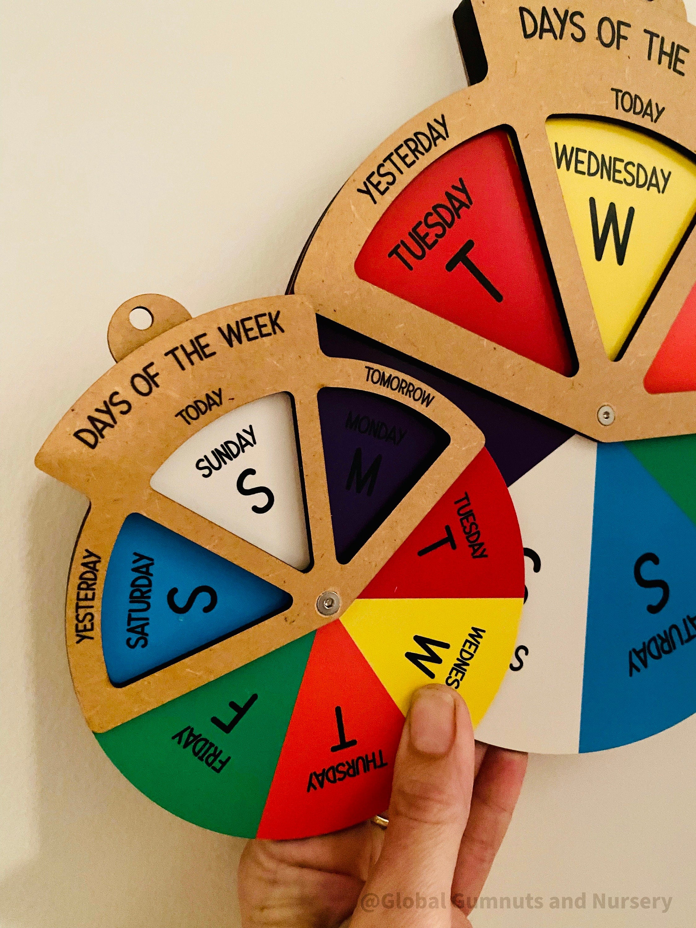 Waldorf Colours of the Day Wheel: MDF wheel with seven colours to represent days of the week.