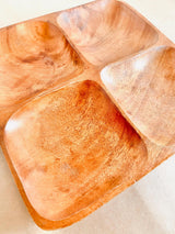 Long plateau rectangulaire en bois
