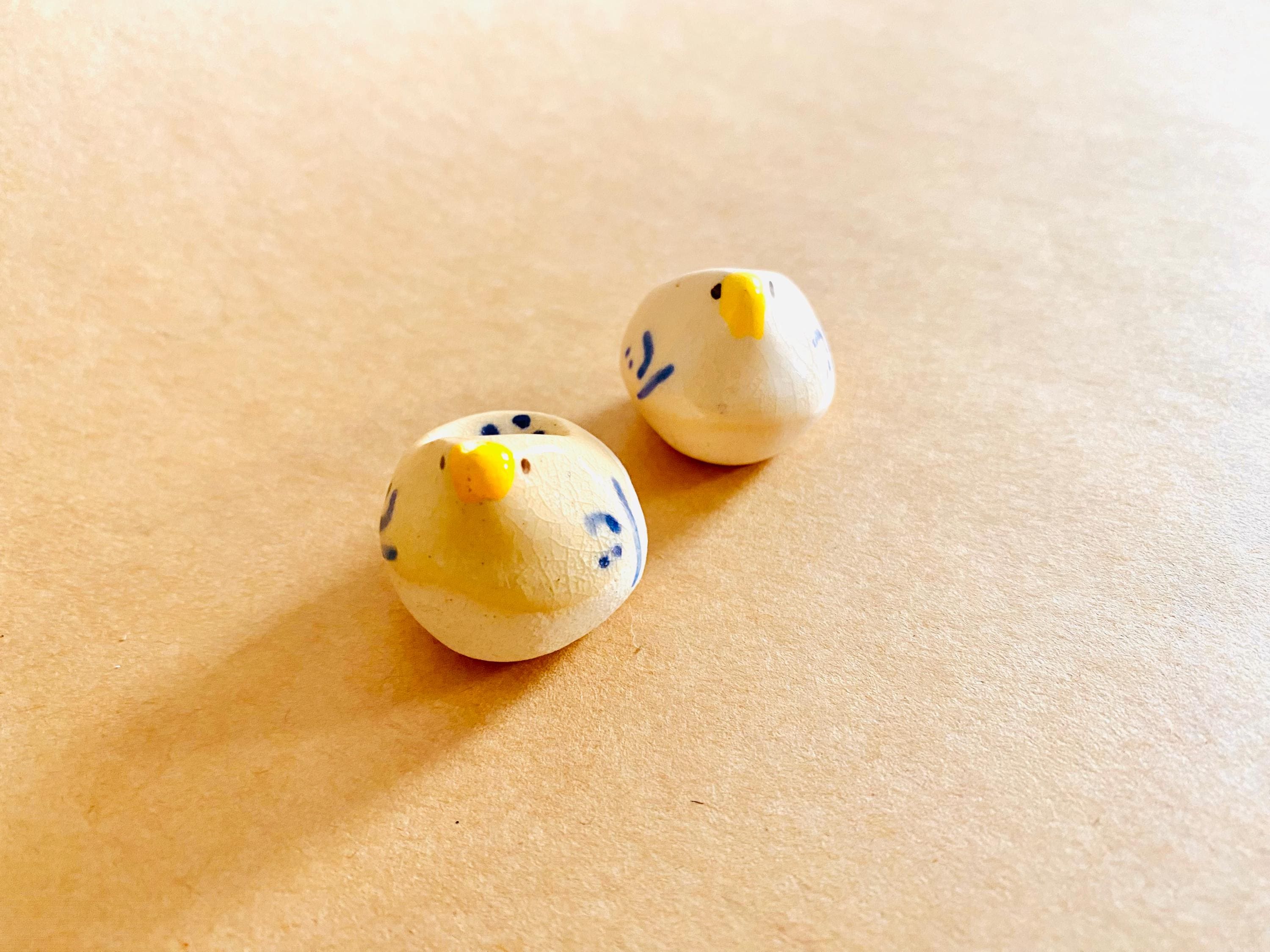 Miniature handcrafted clay chicken, ideal for farmyard-themed decor, dollhouses, or unique handmade gifts.