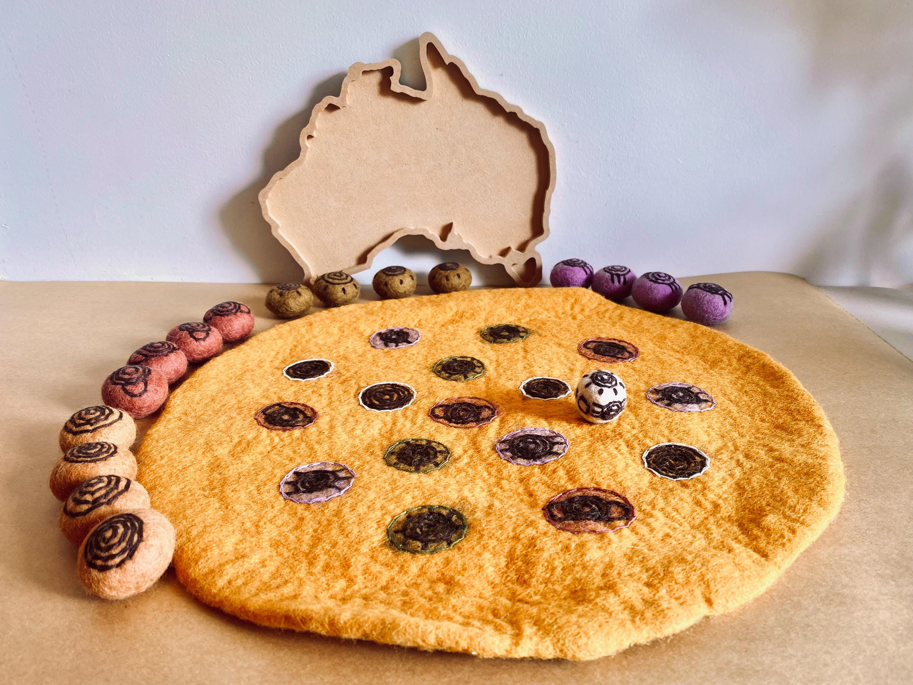 Fun and educational Aboriginal Symbol Game, suitable for all ages to learn and explore Indigenous Australian art and culture.