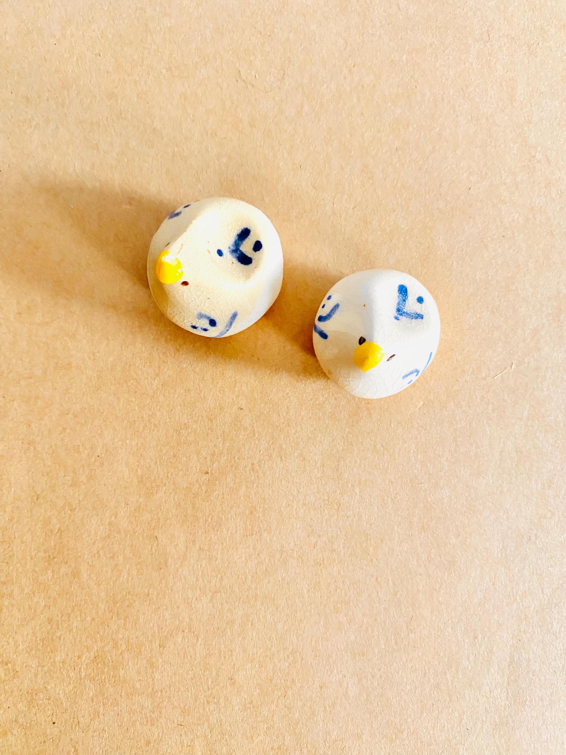 Miniature handcrafted clay chicken, ideal for farmyard-themed decor, dollhouses, or unique handmade gifts.