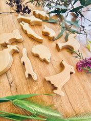 australian wood animals set: 10 wooden australian animals for creative play and learning.