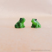 mini resin frogs: tiny resin frogs, perfect for terrariums or fairy garden decor.