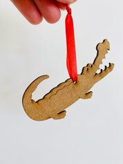 Crocodile Ornament: Crocodile-themed Australian holiday decoration.