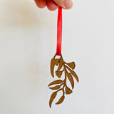 Adorno navideño de rama de eucalipto